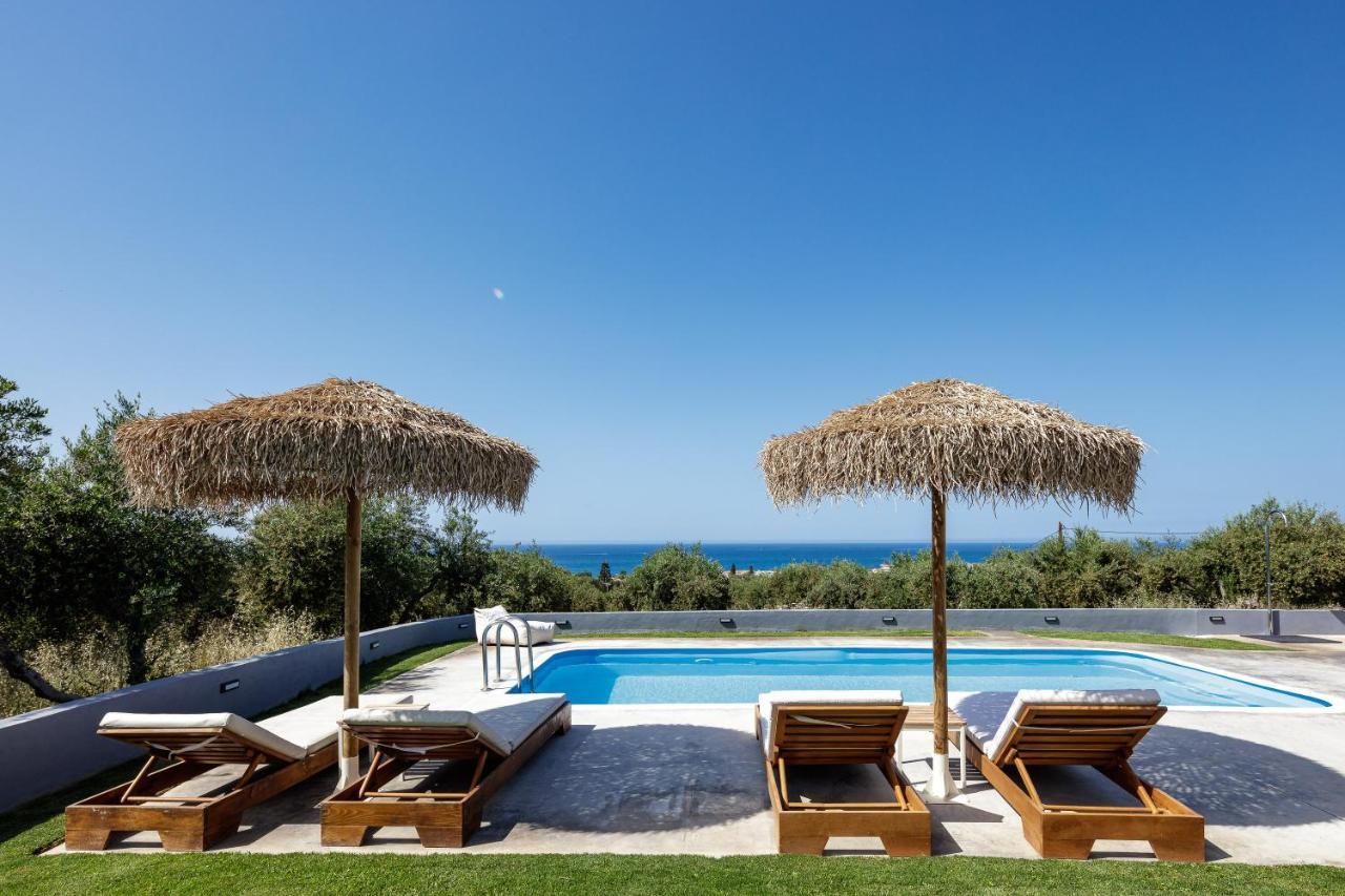 Gramvella Resort Аделианос Кампос Екстериор снимка