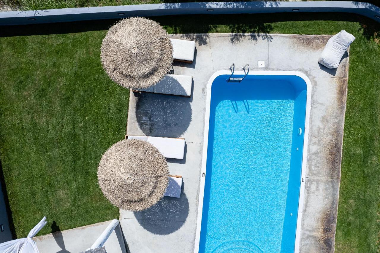 Gramvella Resort Аделианос Кампос Екстериор снимка